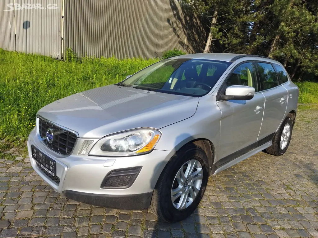 Volvo XC60, 2.4D / 120 kW, 4×4, 2011